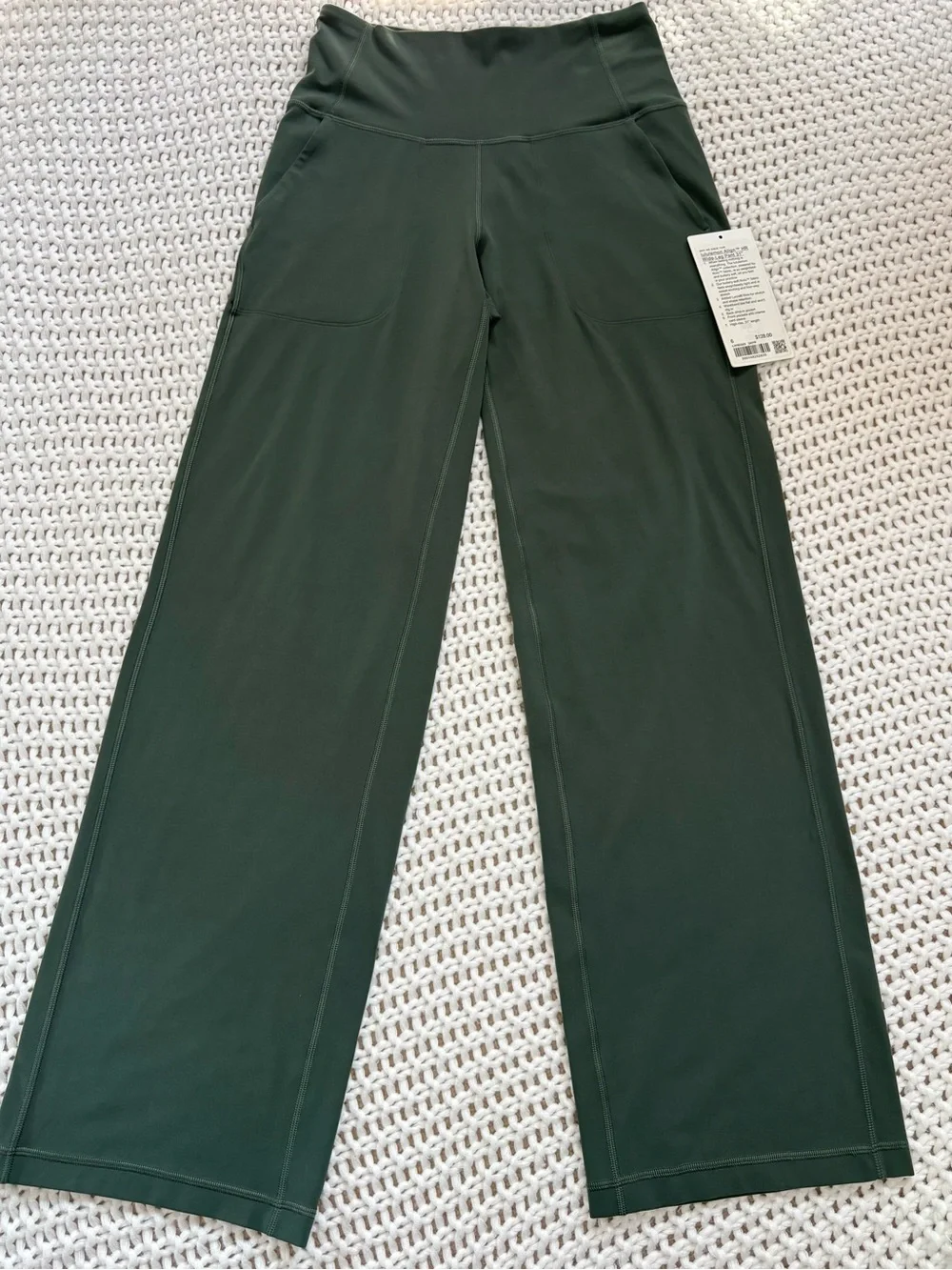 lululemon align hr wide leg pant 31” in dark forest size 6